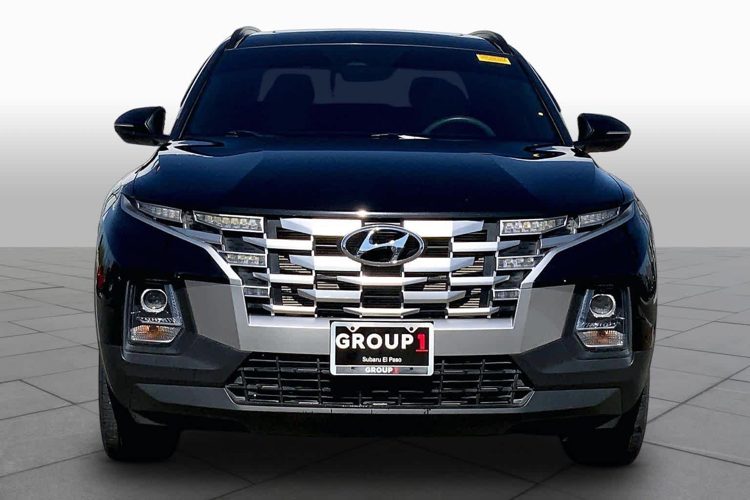 Used 2023 Phantom Black Hyundai SEL image 4