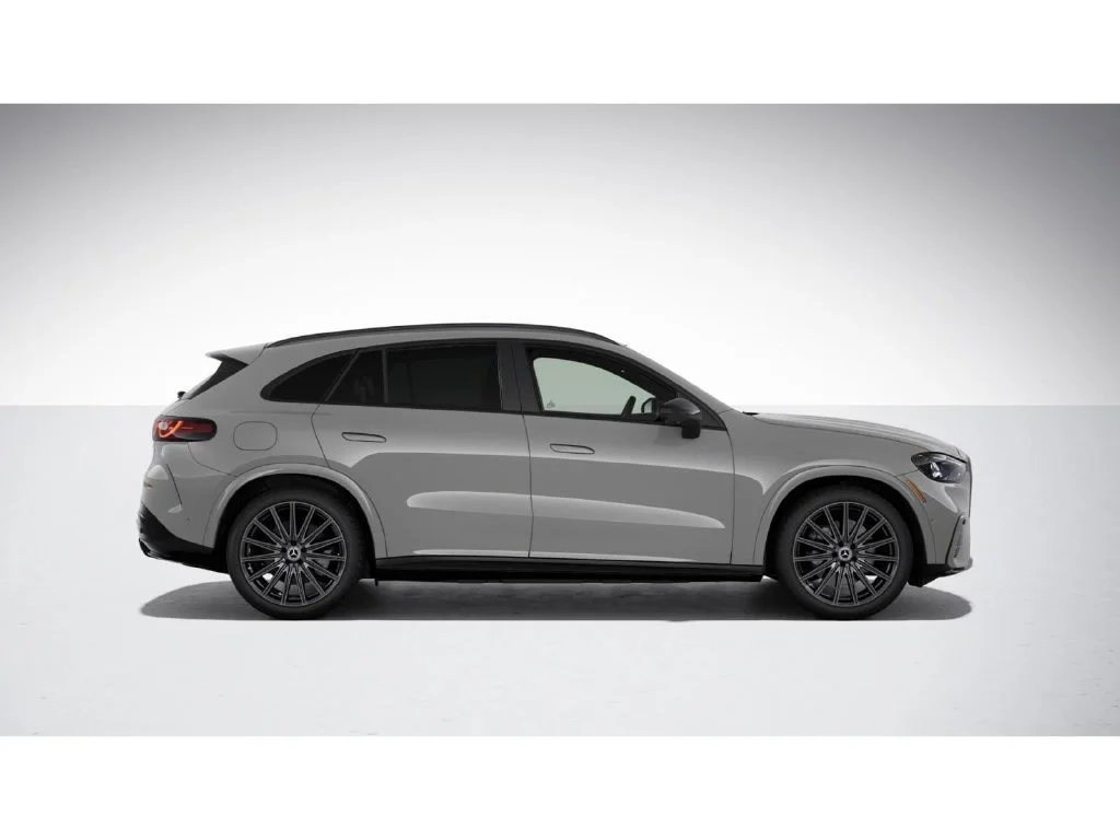 New 2027 Gray Mercedes-Benz GLC 400 image 2