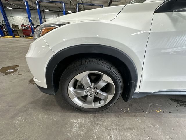 Certified Used 2017 White Orchid Pearl Honda LX image 23