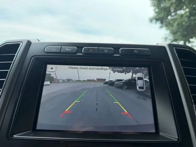 Used 2018 Red Ford XLT image 17