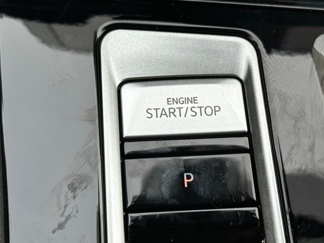 New 2026 Pure Gray Volkswagen 2.0T Peak Edition image 37