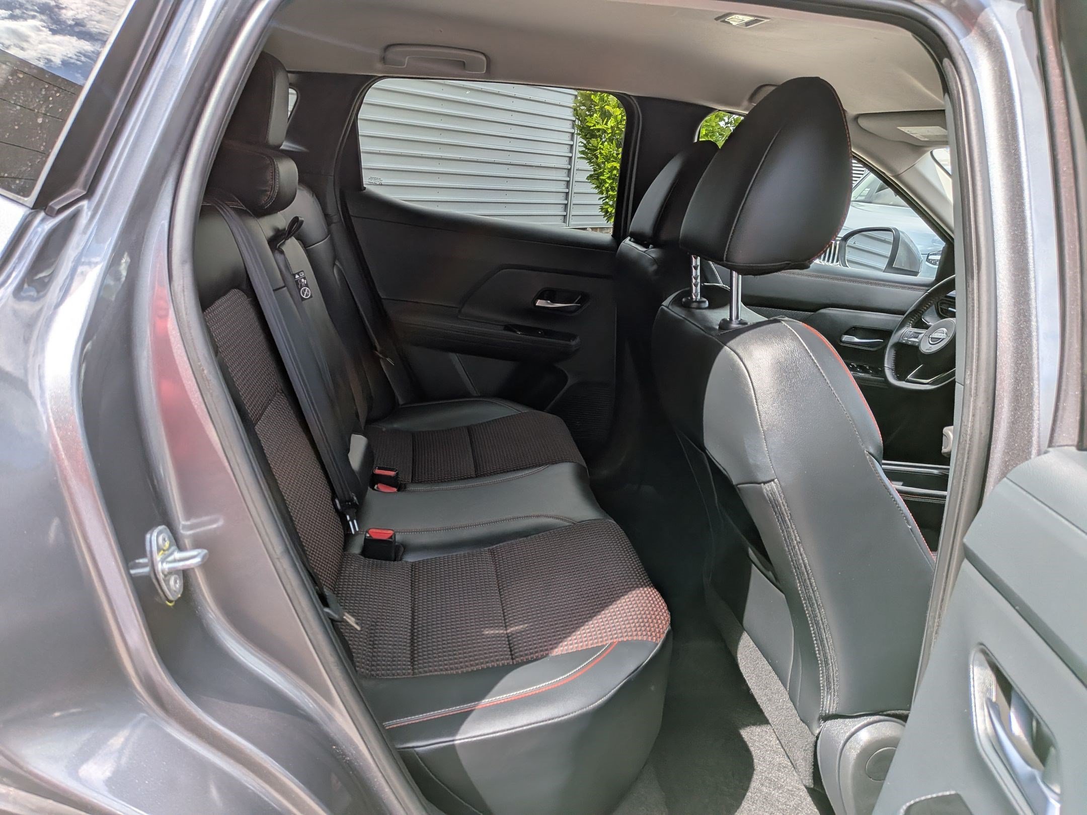 Used 2025 Gun Metallic Nissan SR image 31