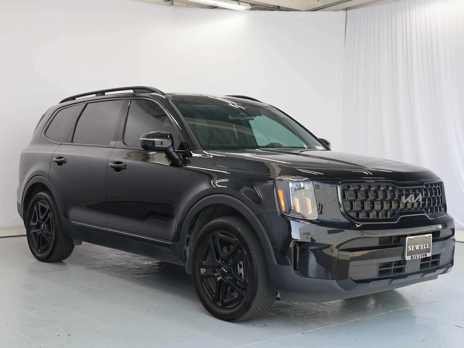 Used 2024 Ebony Black Kia EX X-Line image 4