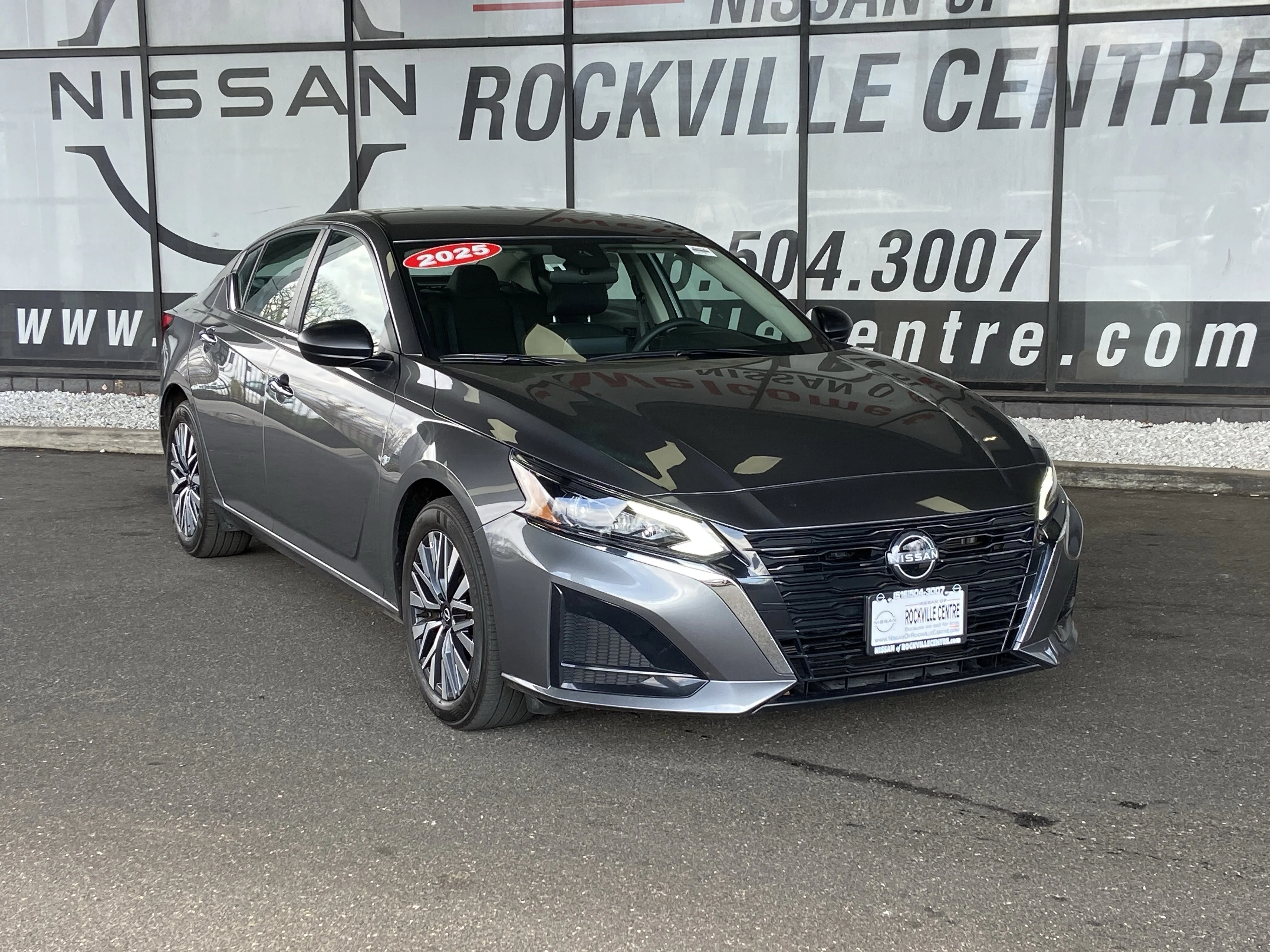 Certified 2025 Nissan Altima SV with VIN 1N4BL4DVXSN338871 for sale in Rockville Centre, NY