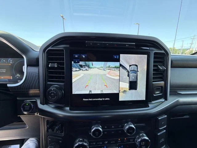 Used 2021 White Ford  image 17
