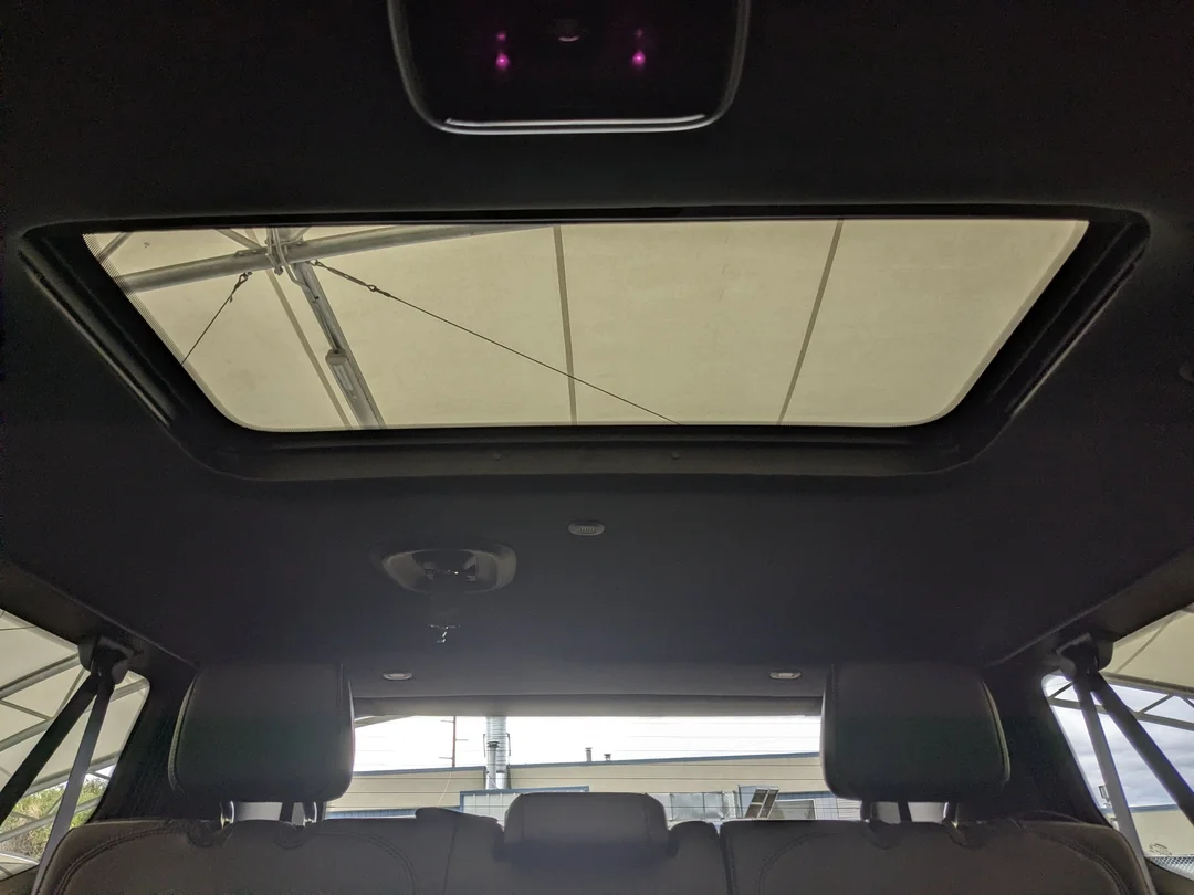 New 2026 White Jeep 85th Anniversary - - 4x4 - 3.0L Hurricane Twin Turbo - McIntosh 19 Spkr - 3 Panel Sunroof & More! image 31