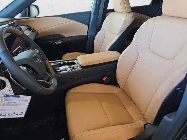 New 2026 Nori Green Pearl Lexus PREMIUM image 22