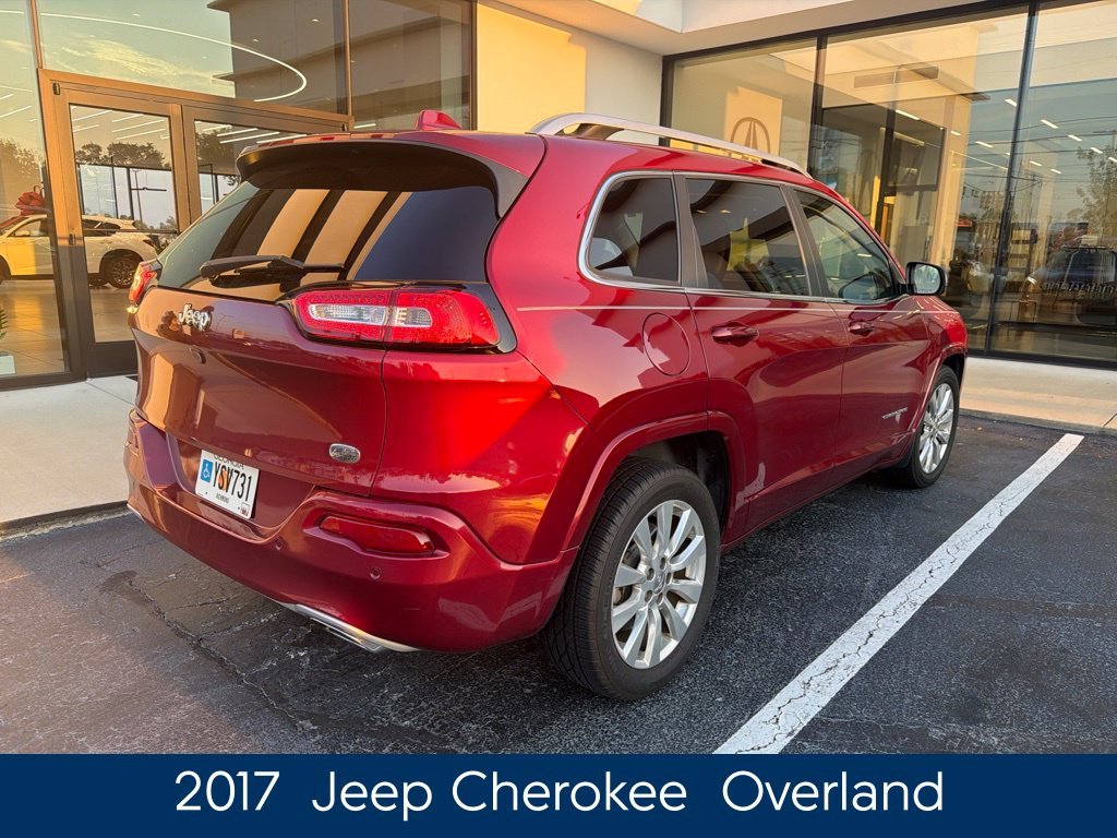 Used 2017 Red Jeep Overland image 3