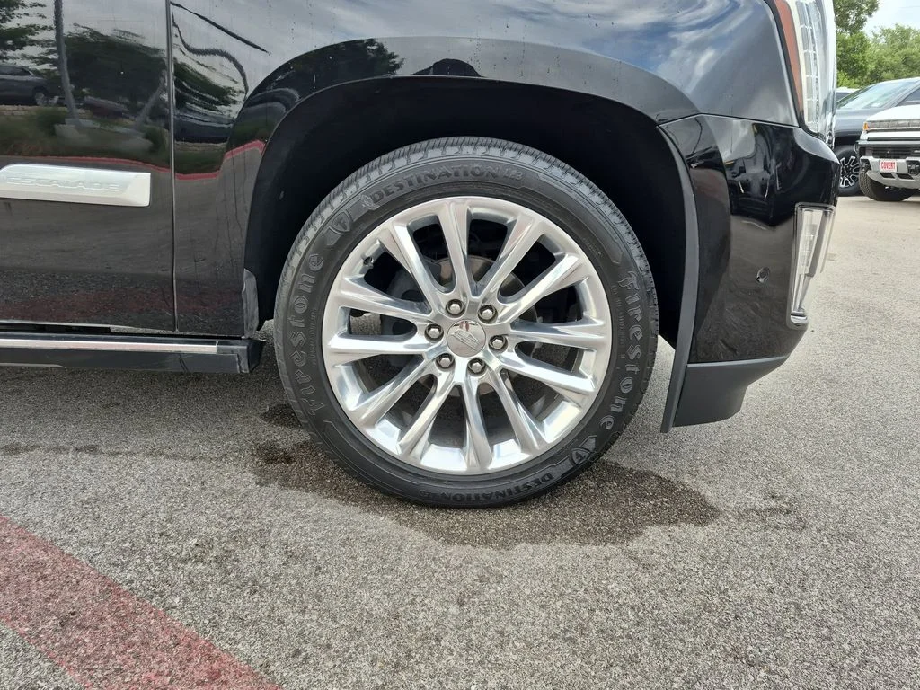 Used 2020 Black Cadillac Premium Luxury image 15