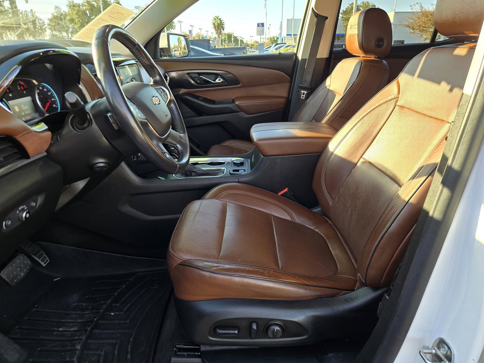 Certified Used 2020 Summit White Chevrolet High Country image 25