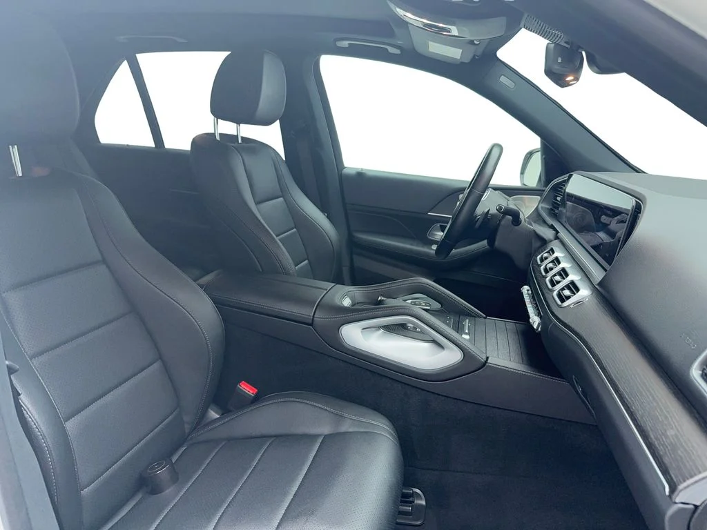 Used 2022 White Mercedes-Benz GLE 350 image 32