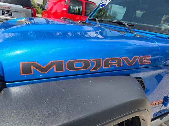 Certified Used 2020 Blue Jeep Mojave image 3