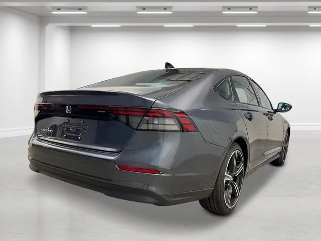 New 2026 Meteorite Gray Metallic Honda SE image 6