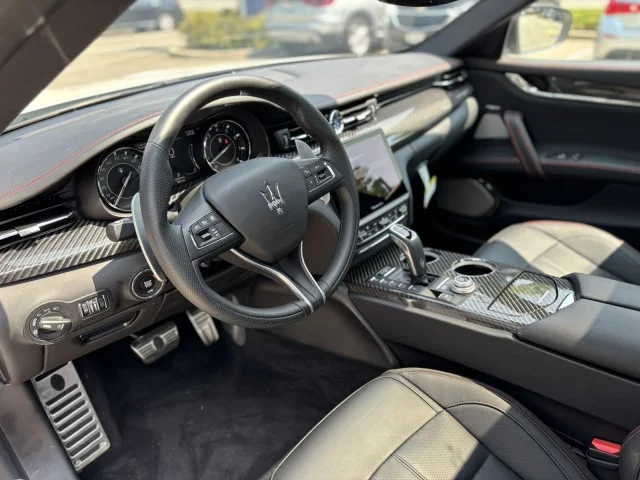 Used 2024 Bianco Maserati Modena Ultima Q4 ~ Rare Specification | Over $145K MSRP image 35