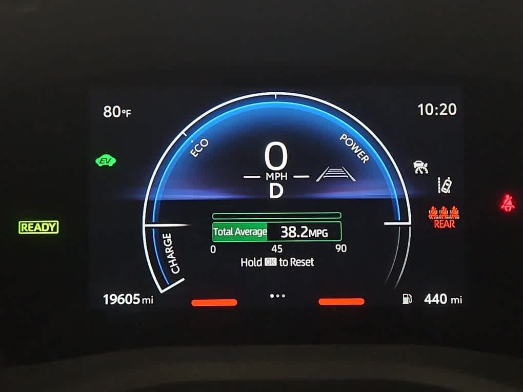Used 2025 Ice Cap Toyota LE image 17
