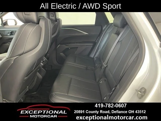 Used 2024 White Cadillac Sport image 44