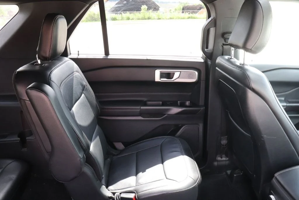 Used 2020 Blue Ford Limited image 19