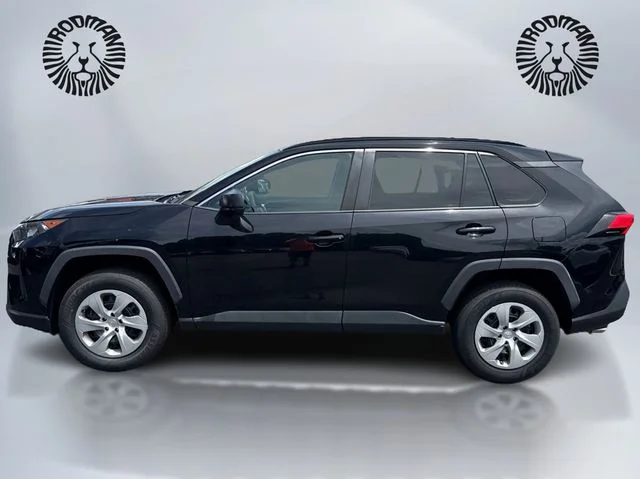 Certified Used 2019 Midnight Black Metallic Toyota LE image 10