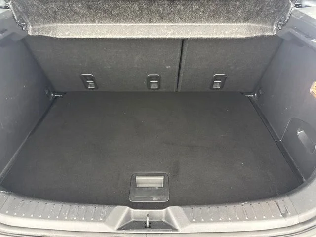 Used 2016 White Mazda Touring image 25