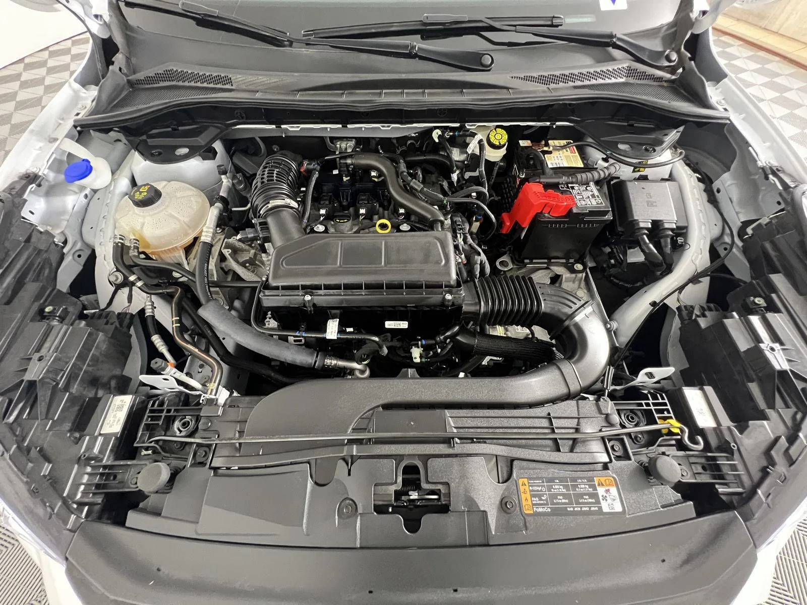 Used 2023 Oxford White Ford ST-Line image 21