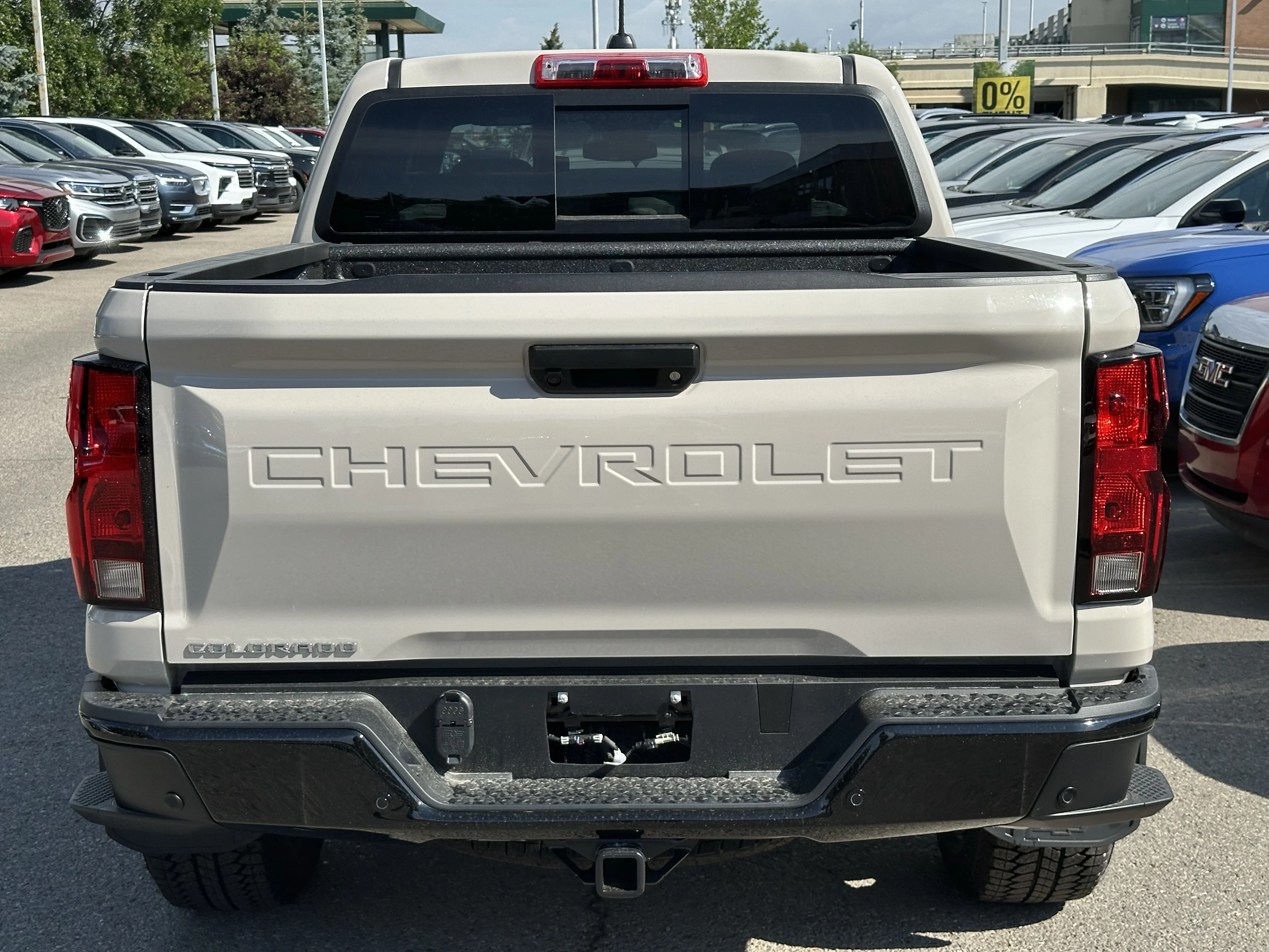 New 2026 White Sands Chevrolet 4WD Trail Boss image 5