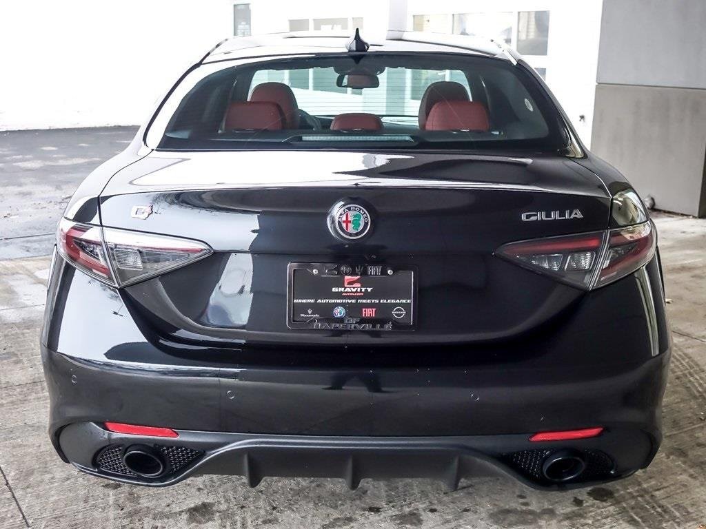 2025 ALFA ROMEO GIULIA (952) - Image 4
