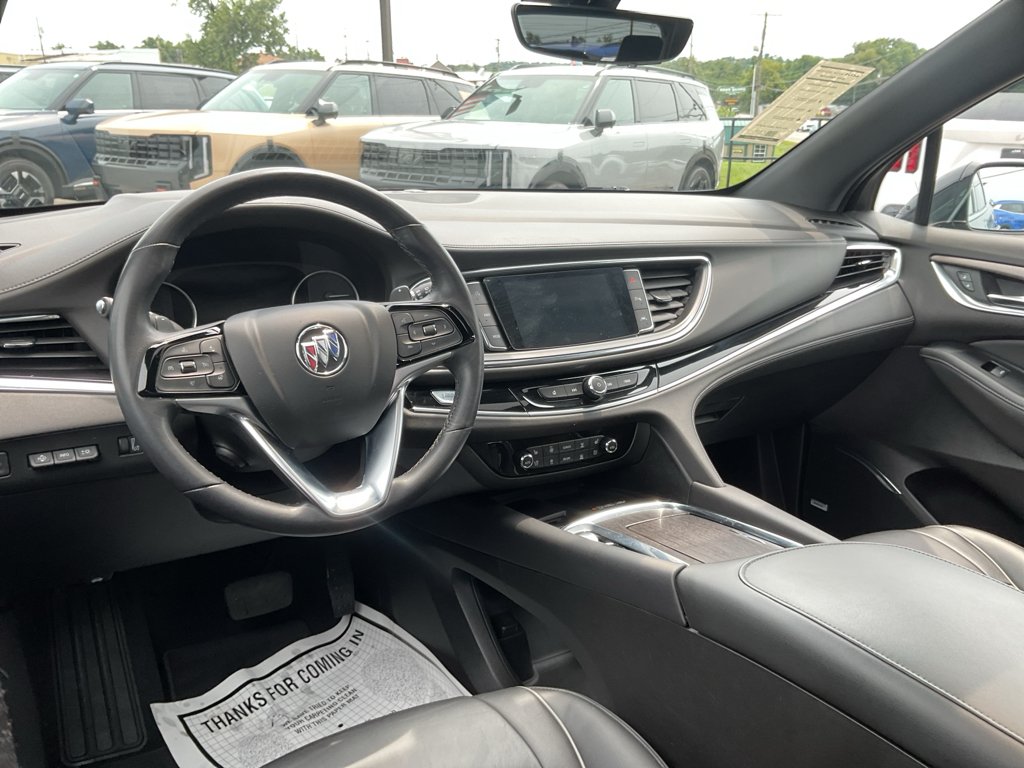 Used 2022 Ebony Twilight Metallic Buick Avenir image 21