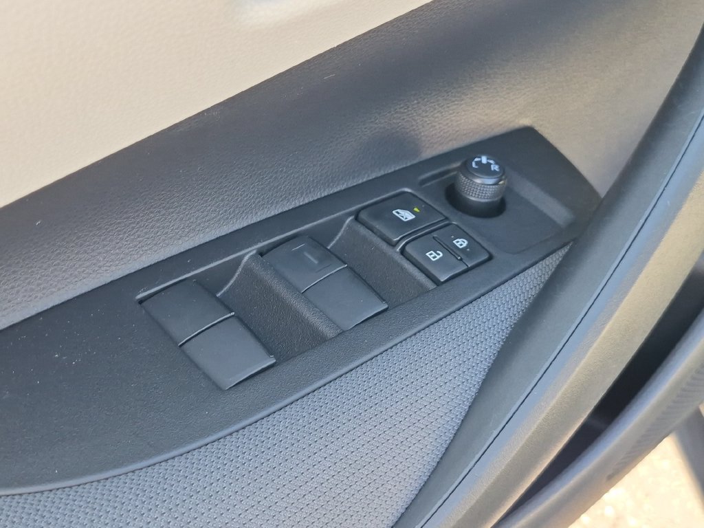 Used 2025  Toyota LE image 13