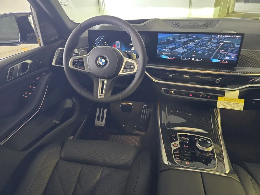 New 2026 Dravit Grey Metallic BMW M60i image 9