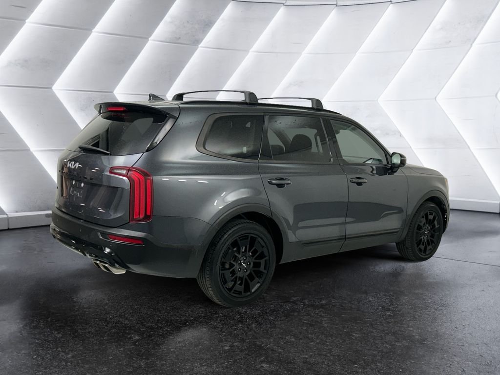 Used 2022 Gray Kia SX image 4