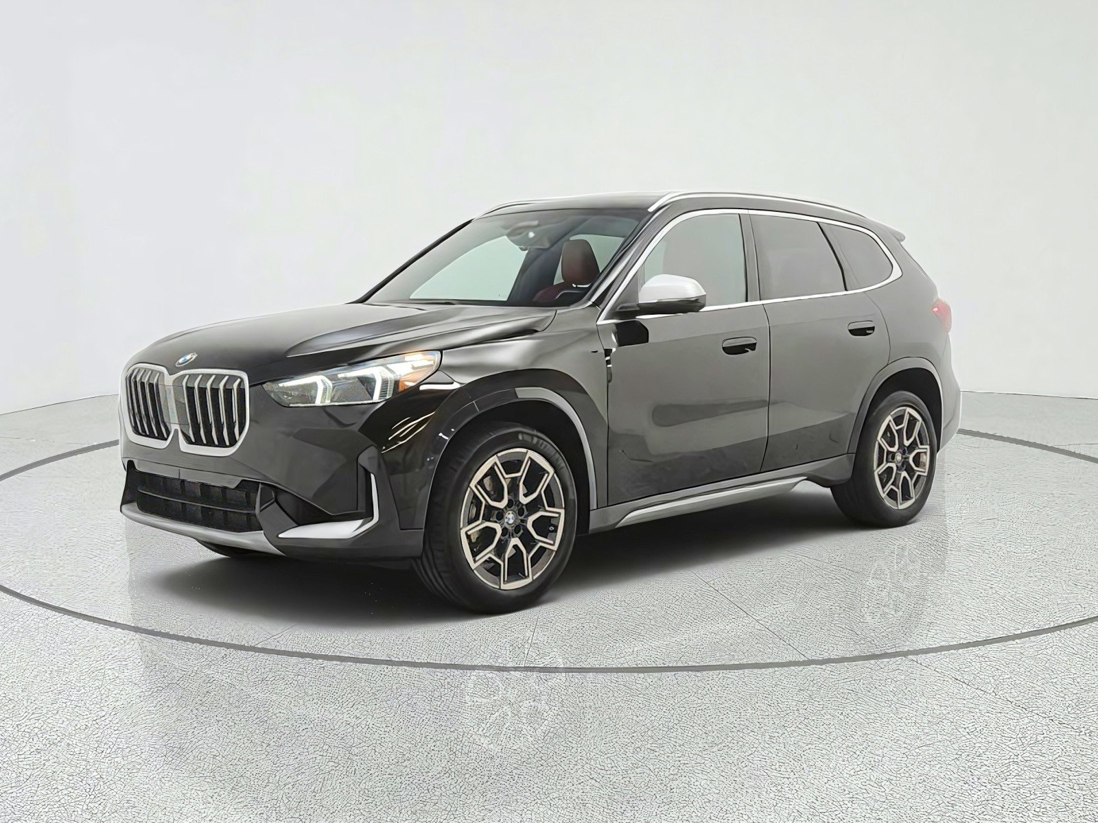 Used 2023 Jet Black BMW xDrive28i Sports Activity Vehicle image 1