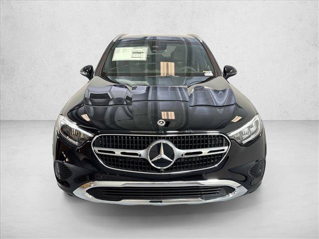 New 2026 Black Mercedes-Benz GLC 300 image 32