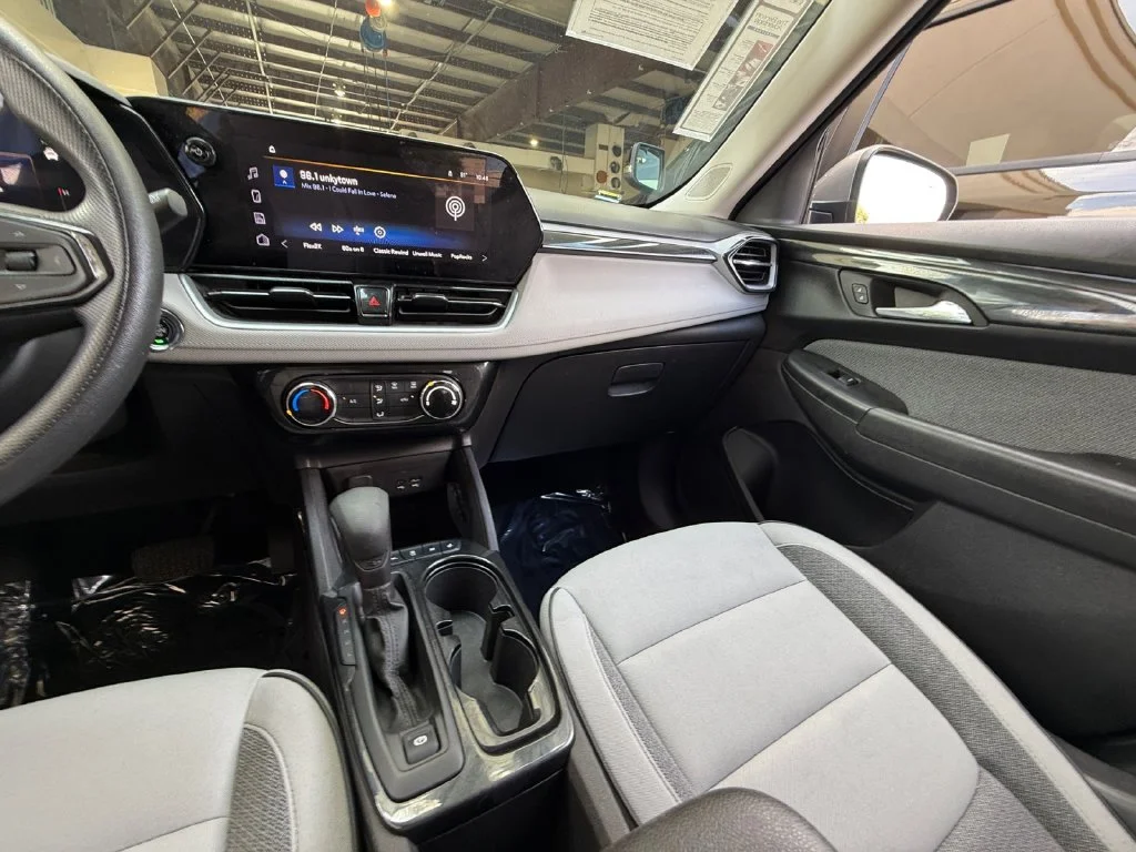 Used 2026 Gray Chevrolet LT image 15