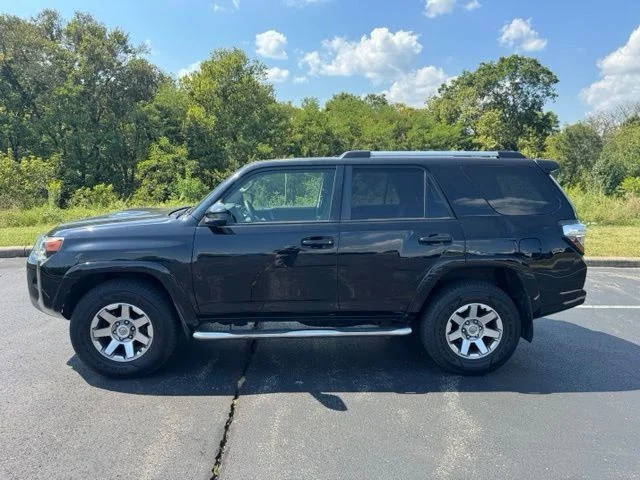Used 2015 Black Toyota Trail image 6