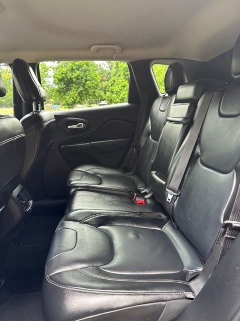 Used 2014 Billet Silver Metallic Jeep Limited image 15