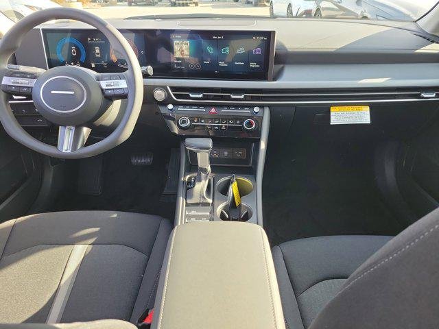 New 2026 Ultimate Red Hyundai SE image 9
