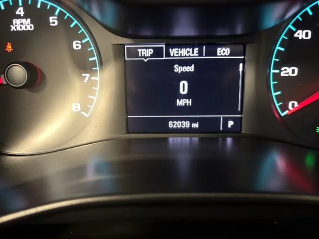 Used 2022 Gray GMC Elevation Standard image 18