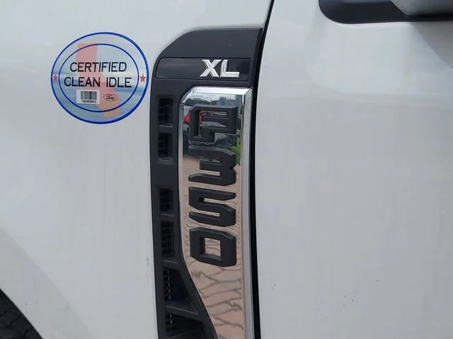 New 2026 Oxford White Ford XL image 10