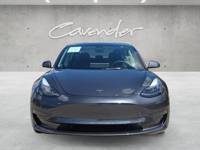Used 2023  Tesla Base image 18