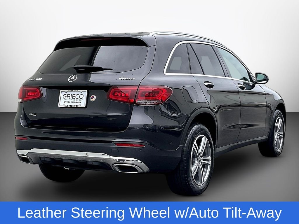 Used 2022 Black Mercedes-Benz GLC 300 image 7