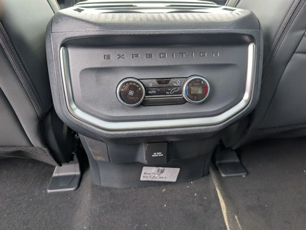 New 2026 Agate Black Metallic Ford Active image 46