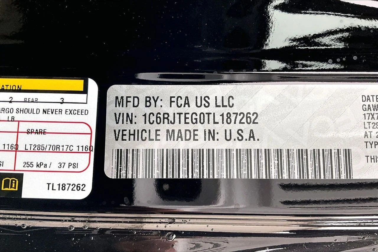New 2026 Black Clearcoat Jeep Mojave X image 36