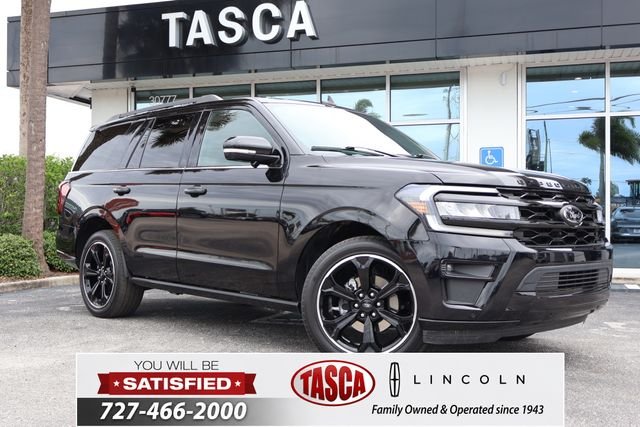 2023 Ford Expedition Limited's photo