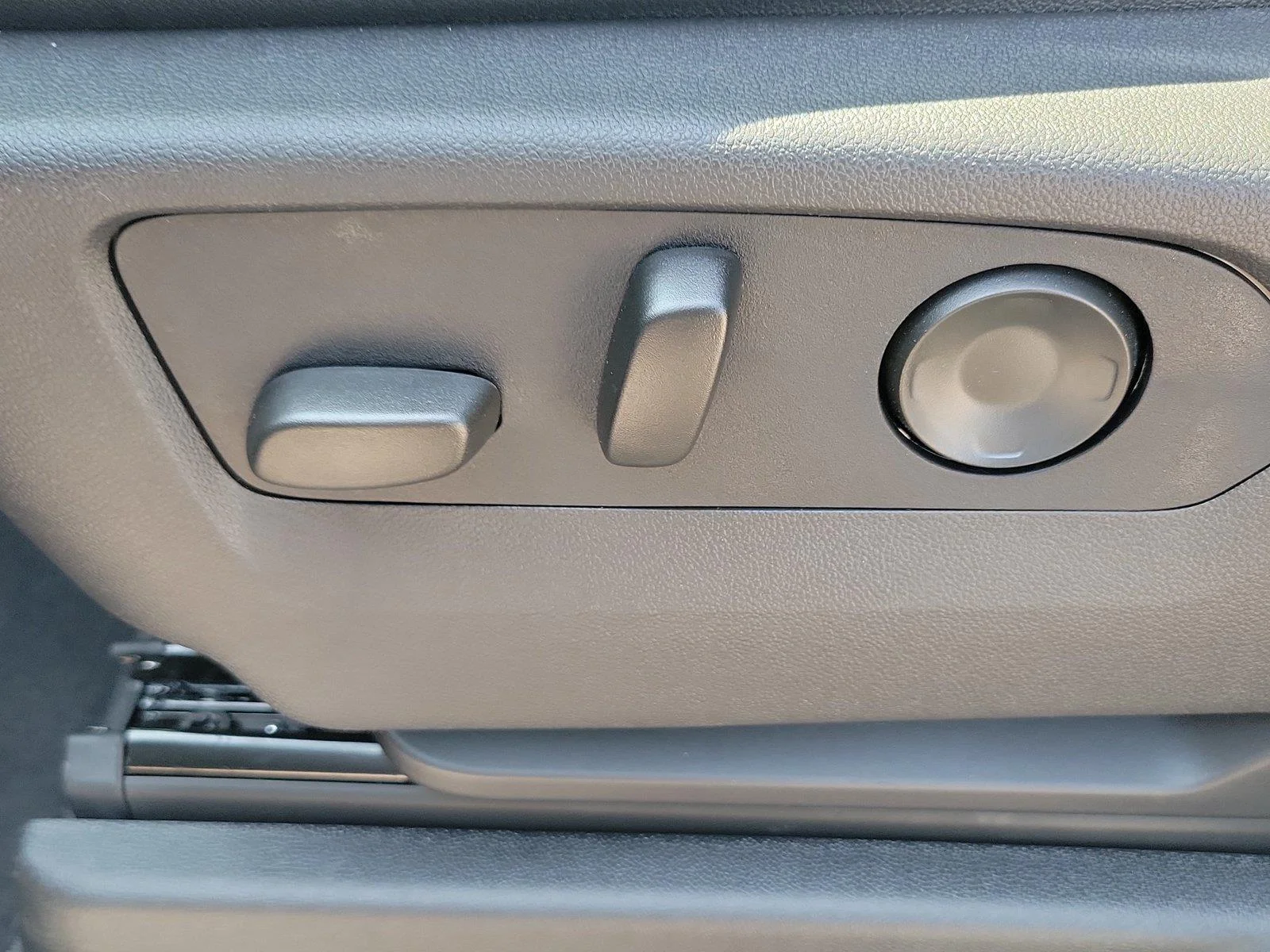 2026 GMC Yukon XL Elevation - Photo 20