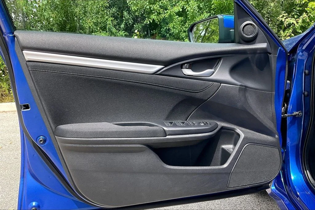 Used 2016 Blue Honda EX image 23
