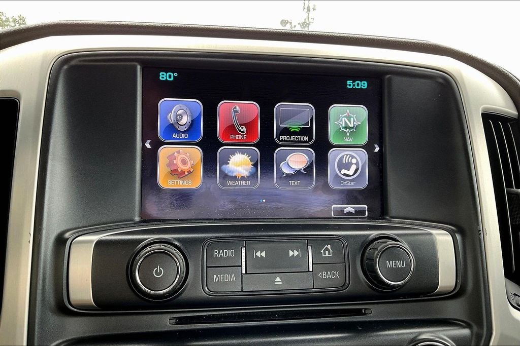 Used 2018 Black GMC SLT image 17