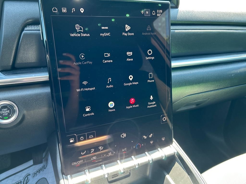Used 2025 Ebony Twilight Metallic GMC Elevation image 25