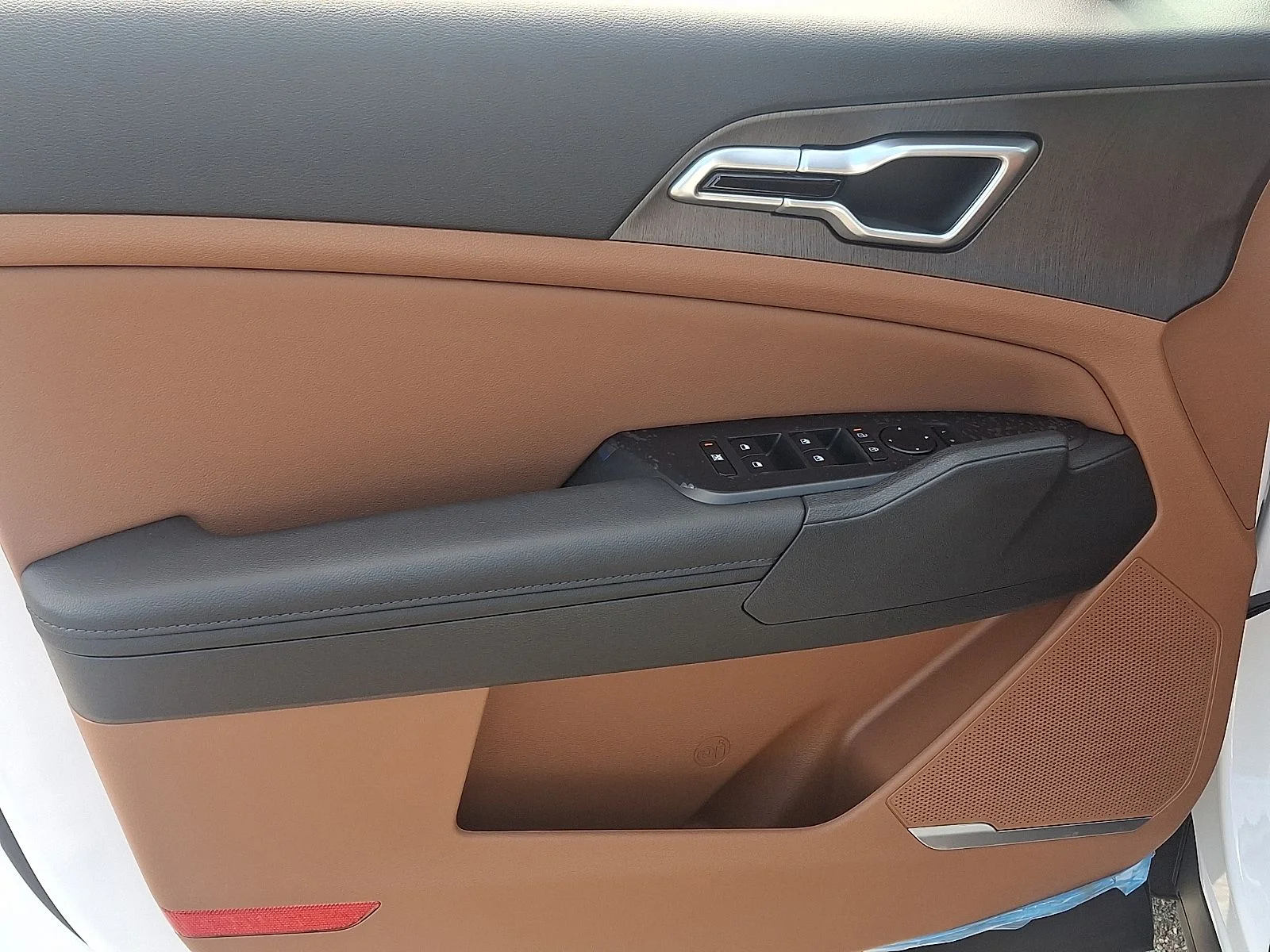 New 2027  Kia X-Line image 11