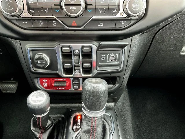 Used 2023 White Jeep Rubicon image 21