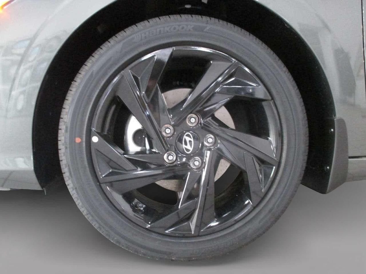 New 2026 Gray Hyundai SEL Sport image 4